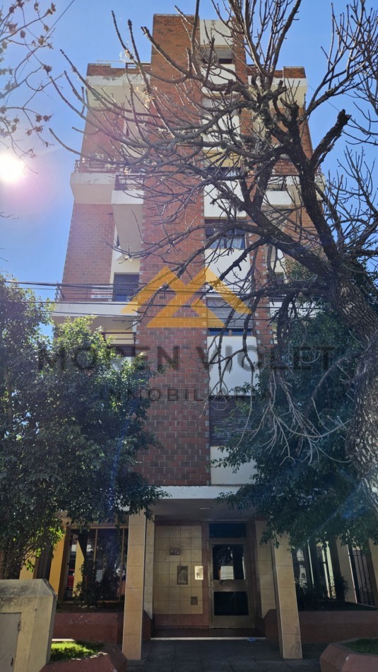 Departamento Bv. Mariano Moreno 137